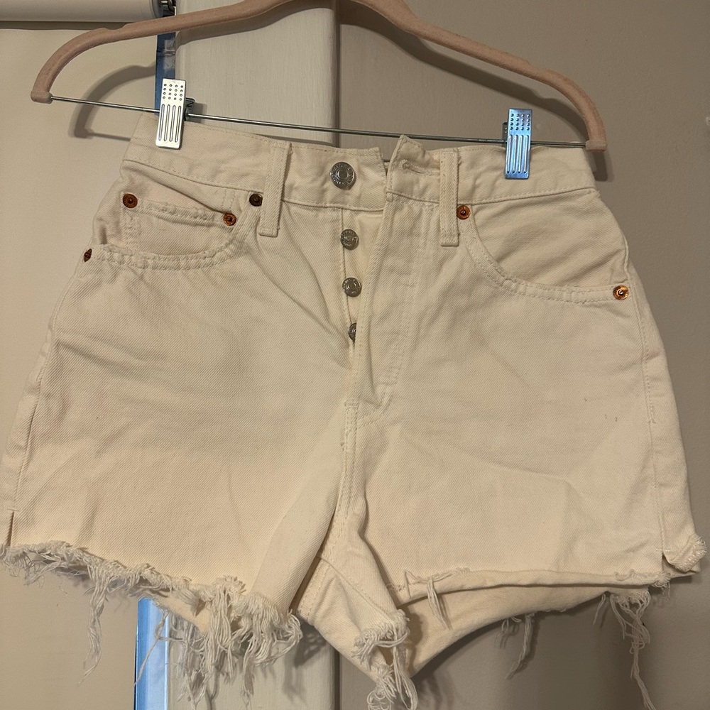 Re/Done High Waist Cream Frayed Shorts